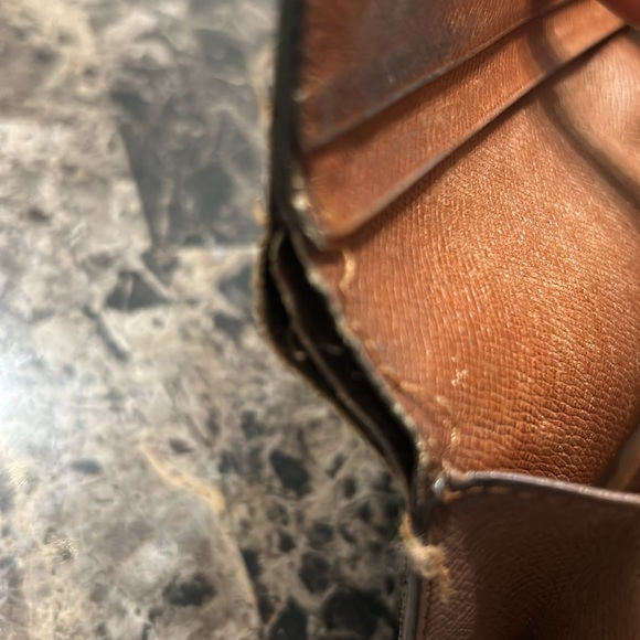 LV Mono snap wallet - Picture 7 of 16